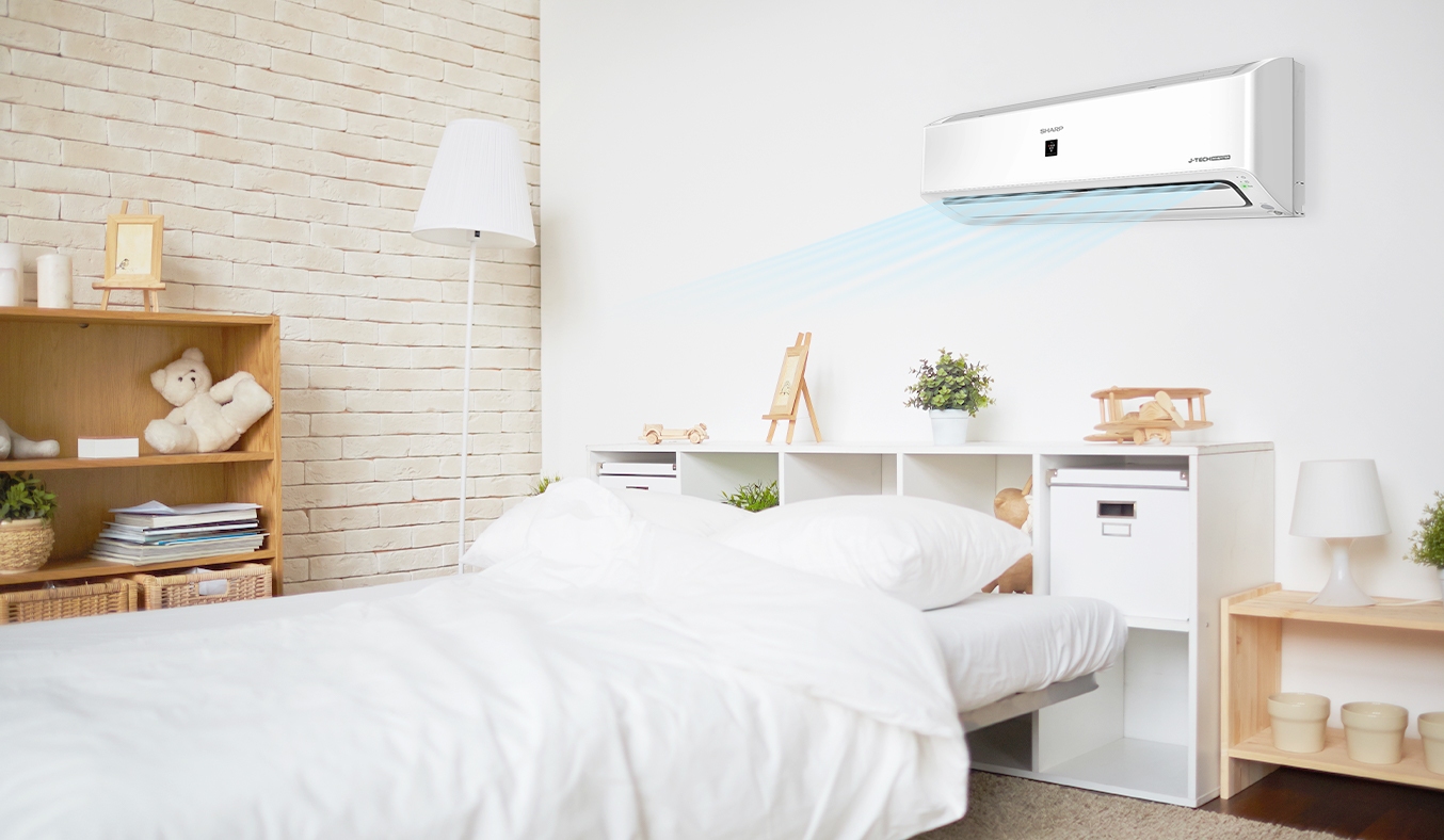 Máy lạnh - Sharp Inverter 1.0 HP AH-XP10YHW - Xuất sứ Thái Lan